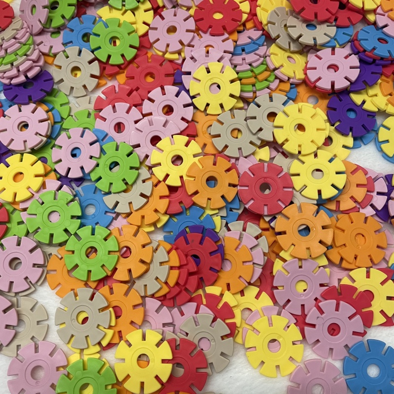 200pcs snow flake toy educativ - огляд і ціна Spike Ball Game